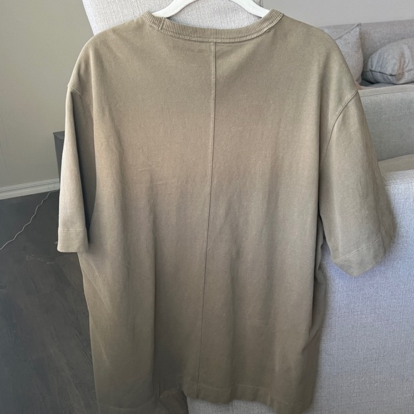 Abercrombie & Fitch Premium Tee - Picture 7 of 7